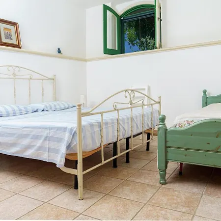 Azzurra - Vakantiehuis Corsano (Apulia)